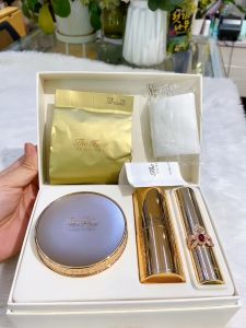 Set Phấn Nền Che Phủ Hoàn Hảo Ohui The First Geniture Ampoule Cover Cushion Special Set SPF50+/PA+++