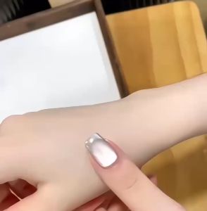 [SẢN PHẨM MỚI] Sơn gel mắt mèo kim cương ánh trắng Milan -15ml