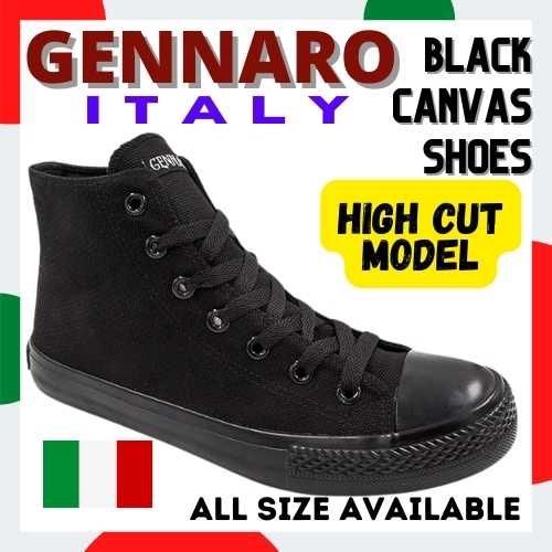 All black sale canvas shoes