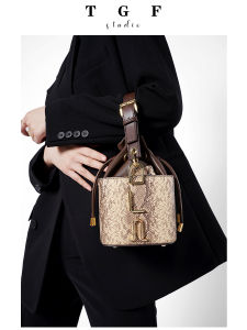 TGF 2024 Autumn New Ladies Leather Bucket Bag Soft Handle Commuting Handbag Korean Style Pure Color Casual Shoulder Bag