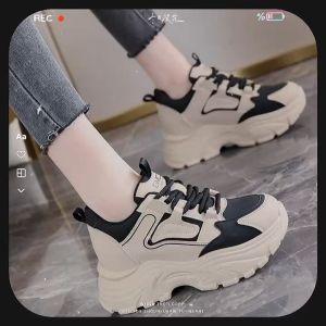 Addision (มาใหม่) รองเท้าผ้าใบผู้หญิง รองเท้าแฟชั่นสไตส์เกาาหลีสุดฮิต เสริมส้น7cm พร้อมส่ง NO.A0197