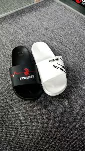 Sandal Slop HITAM UPPER LOCK SYSTEM Cowok Cewek Sandal Slide Pria Wanita anti slip anti licin 39-43