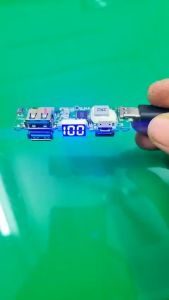 Mạch sạc dự phòng Robot hỗ trợ sạc nhanh QC 4.0 PD 22.5W 3 cổng vào 3 cổng ra có màn hình  hàng tháo khối like new