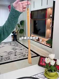 MOMIAN | Multifunctional Back Scratcher