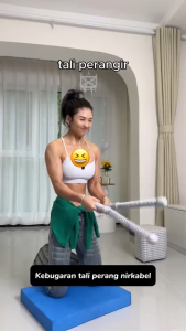 Battle Rope / 2pcs Alat Fitness Multifungsi Tanpa Tali Impor Dari Jerman / Cocok Untuk Latihan Fisik Pria Di Rumah