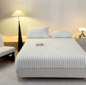 New Style Rabbit Plush Bed Sheet Large Draw Strip Bed Sheet