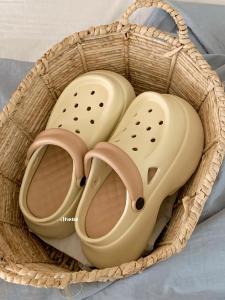 Giày Lười EVA Đế Dày Chống Trượt Mùa Hè Cho Nữ Giày Lười Ngoài Trời Màu Latte Giày Lười Thoải Mái Cho Nữ