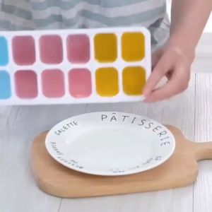 Khay Làm Đá Silicon Có Nắp Đậy Kháng Khuẩn Chống Mùi Tủ Lạnh Khuôn Làm Đá Làm Thạch Cao Cấp