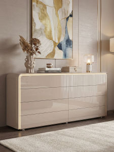 Modern Luxurious Dresser