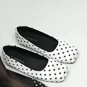 Forever 21 | Giày Bệt Phong Cách Pháp Mary Jane