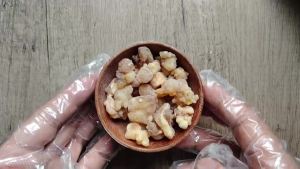 Nhựa Trầm Hương Nguyên Chất 30g/50g/90g - Hạt Lớn Tuyển Chọn Thủ Công Hương Thơm Truyền Thống Đích Thực Dùng Cho Nhà Thờ Và Gia Đình