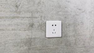 Cover Tempel Tutup Pengaman Switch Kotak Pelindung Listrik Stop Kontak Lobang Colokan Steker Safety