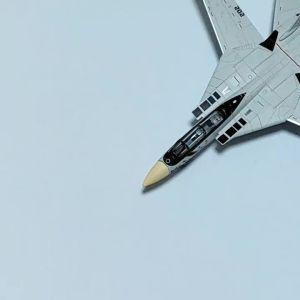 F-14 Fighter 1:72 Assembled Plastic Airplane Model (Including Display Rack) Home Display and Collection Creative Gifts