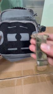 Tactical Molle Clip D Ring Hook T-mount Bar Hanging Belt Hunting Vest Plastic Carabiner Glove Clip Key Holder Battle Accessories