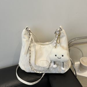 Casual Summer Fashion Womens Tote Bag New 2024 Large Capacity Commuter Crossbody Bag Simple Stylish Single Shoulder Bag