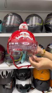 Mũ Bảo Hiểm Trẻ Em In Hình Ông Già NOEL May Mắn Tài Lộc /Bảo Hành 12 Tháng .