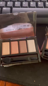 Phấn mắt Kate Mellow Brown Eyes (4.2g) - Nhật bản