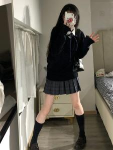 เสื้อสเวตเตอร์คอวีแขนยาวสไตล์นักศึกษา แจ็คเก็ตผู้หญิงฤดูใบไม้ร่วง/ฤดูหนาว สไตล์นักศึกษา คอวี ชั้นใน ชุดเดรส แฟชั่นญี่ปุ่น