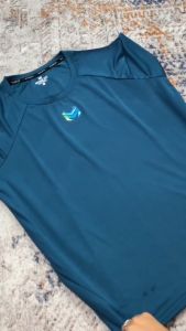 Kaos Olahraga Wanita Dryfit Halus & Lengan Pendek: Pilihan Terbaik untuk Aktivitas Indoor & Outdoor