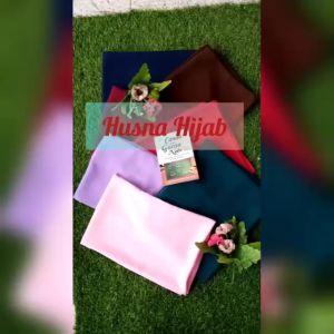 [HUSNA HIJAB] Kerudung Segi Empat Wolfis 150cm / KERUDUNG POLOS / Segi Empat Jumbo