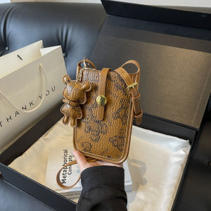 Fashionable Mini Crossbody Phone Bag for Women Summer 2024 Stylish Small Wallet Shoulder Bag Printed PU Commuter Friendly