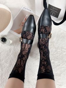 Summer New Arrival South Korea Bosss Same Style Lace Tube Socks Cut Out Flower Black and White Trendy Socks Ins Thin Stockings