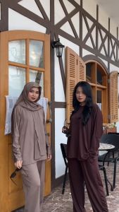 EL Lucky - Kyomi One Set (Setelan Atasan Kancing dan Bawahan Wanita Casual) Batwing Jersey