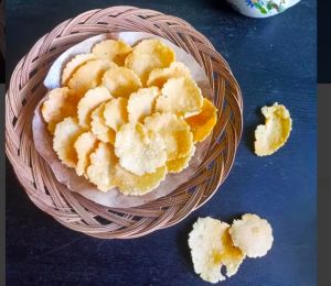 keripik tepung beras / keripik reruan / keripik jitrek /getas