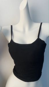 เสื้อสายเดี่ยว บริการเสริมฟองน้ำ แบบพวกเขาหลัง ดีเทลชายยูน่ารัก รัดรูป M2634