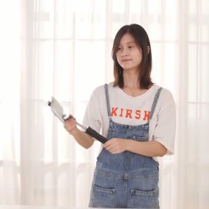 MONZA ไม้เซลฟี่ ไม้จับถ่ายรูป พร้อมขาตั้งกล้องและรีโมทในตัว เชื่อมต่อด้วยบลูทูธไร้สาย No.Y1391