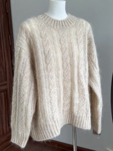 PAIBOLI | เสื้อสเวตเตอร์สีเบจขนาดใหญ่สำหรับผู้หญิง ฤดูใบไม้ร่วง 2025 แฟชั่นใหม่ ดีไซน์เก๋ไก๋ สไตล์ลำลอง คอกลม แขนยาว เสื้อผ้าทำงาน