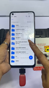 3200+ Songs All This Music in 1 USB Flash Drive with Collection Quality Packaged and Packed PLUG AND PLAY TO SPEAKER USB FLASH DRIVE WITH DOWNLOAD MUSIC