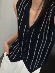 French Style V-Neck Striped Ice Silk Knitted Vest Women Summer Outerwear Slim Fit Sleeveless Tank Top Casual Wear Daily Outfit