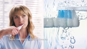 Bàn chải đánh răng điện Philips DiamondClean. Thương hiệu Hà Lan cao cấp Philips - HX5070