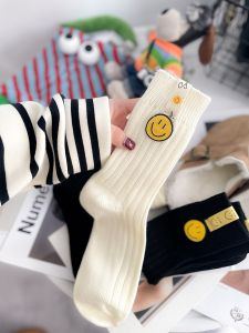 ถุงเท้าผ้าฝ้ายลายทางสีเหลือง Ilookwazi ถุงเท้าผู้หญิงสีกลาง ถุงเท้าใส่ลำลอง ถุงเท้าผ้าฝ้ายระบายอากาศได้ดี สวมใส่สบาย