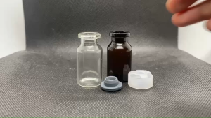 ขวด 10 มล.(50ใบ) แก้ว ไหล่เอียง +จุกเทา +ฝาครอบ