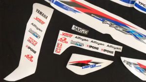 Striping stiker Fiz R simpel minimalis