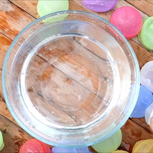Reusable Water Splash Balls Water Balloons Absorbent Ball Pool Beach Play Toy Pool Party Favors Kids Water Games