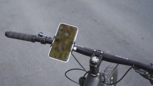 WEST BIKING Cycling Phone Holder Lightweight Aluminum Alloy Bike Handlebar Phone Bracket Phone Mount MTB Road Bike Accessories