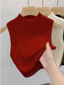 Fitted Sleeveless T-Shirt