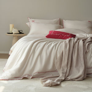 High-Quality Akesu Long-Staple Cotton Wedding Four-Piece Set