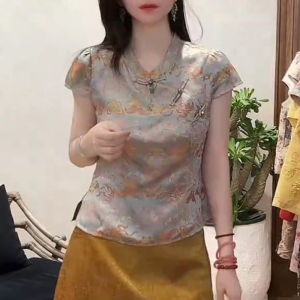 Shalldoer | Áo thun polo cổ tròn tay ngắn mùa hè 2025 Áo và váy hai mảnh họa tiết bướm và hoa màu sắc sang trọng và tươi mới