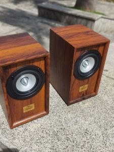 Balee C3 3-Inch Full Frequency Bookshelf Speaker 2.1 Satellite Surround Box High Fidelity Sound System Wood Material Powered RCA Interface