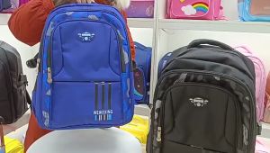 Ba Lô Đi Học Chống Gù Siêu Nhẹ Phong Cách Hàn Quốc Dành Cho Cấp 1 Đến Cấp 3