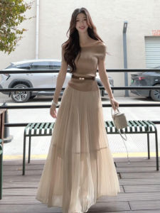 Karrar betsey | Bộ Đầm Dài Lưới Off-Shoulder