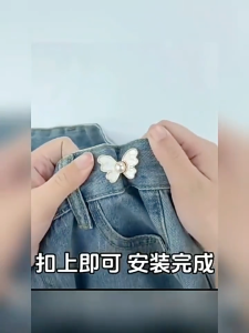 Pin Ikat Pinggang Clover Waist Brooch Buckle Pin Adjustable Pants Skirt Tightening Clip Waist