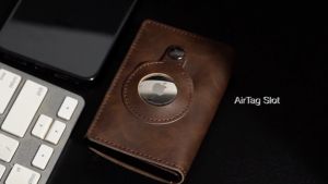 Saku - Dompet Kartu AirTag Karbon/Carbon Pria Wanita Kecil Kotak Kartu Anti RFID Smart Card Holder Mini Wallet