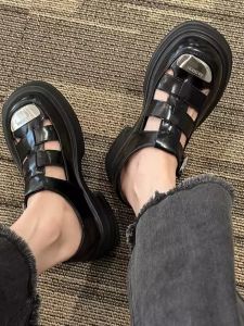 Womens Roman Style Leather Sandals Hollow out Design Lightweight Casual Slip-On Shoes Breathable Comfortable Spring Summer