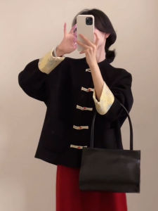 YUFUQING | New Chinese Style Black Jacket Women Winter Fashion Small Audience Top Trendy Cardigan Design National Style High-End Feeling