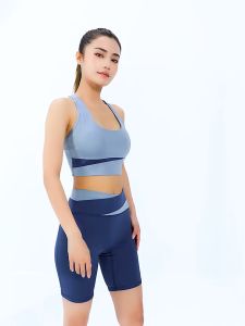 Hens Satu Set Celana Pendek & Tank Top Bra Stelan Baju Olahraga Wanita